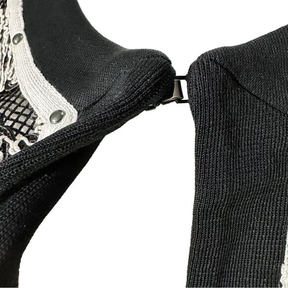 Ming Wang Toula Women’s Floral Open Knit Black Jacket Sz XSmall - Picture 4 of 9